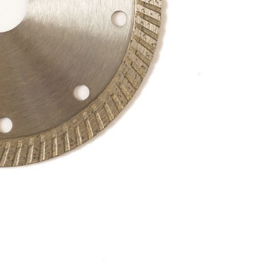 Cuerpo de acero de alta calidad de Diamond Blade 65Mn de la porcelana de la prensa caliente 5inch ‘125×1.2/2.0×10×22.23m m con vida que corta larga