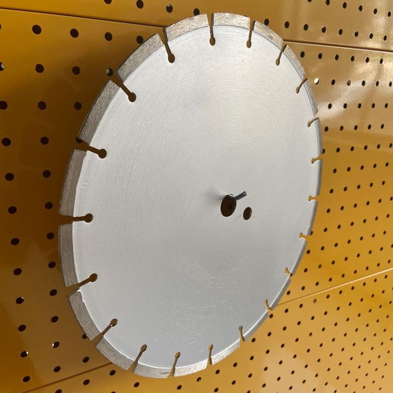 230 x 2.6/1.8 corte seco del mármol de x 10x16T Diamond Laser Welded Saw Blade 9 pulgadas
